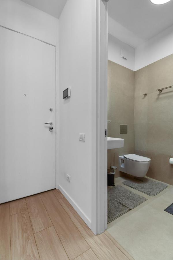 Studio Win Herastrau Voluntari 外观 照片